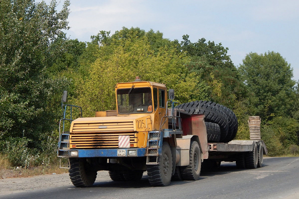 Самосвал БелАЗ 7540