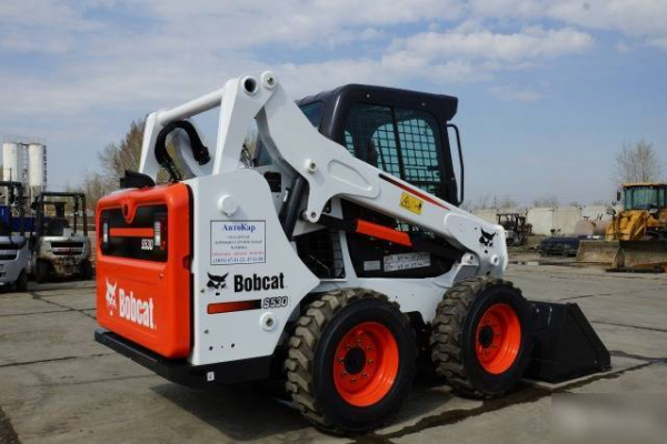 Мини-погрузчик Bobcat S530