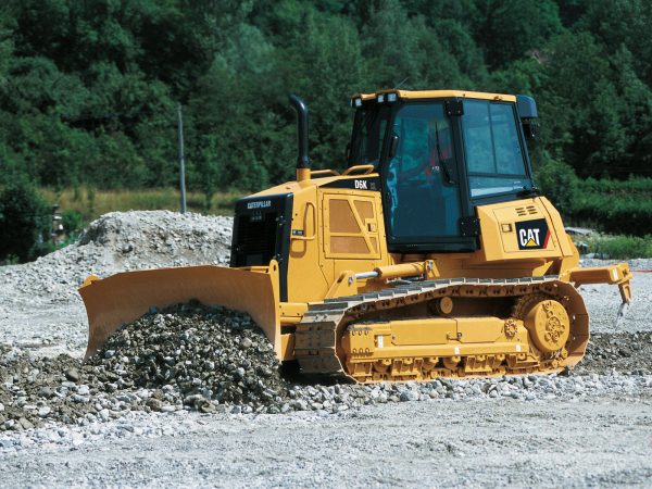 Бульдозер Caterpillar D6