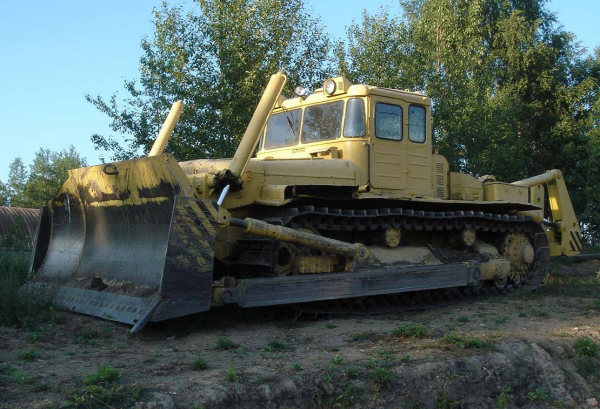 Бульдозер ДЭТ-250